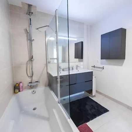 élégance Et Confort- Vidéoprojecteur Tours-parking Appartamento *