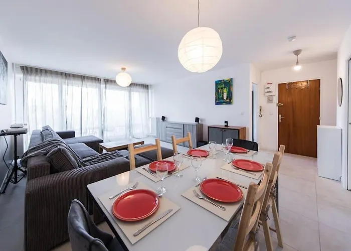 Daire Elegance Et Confort- Videoprojecteur Tours-parking *